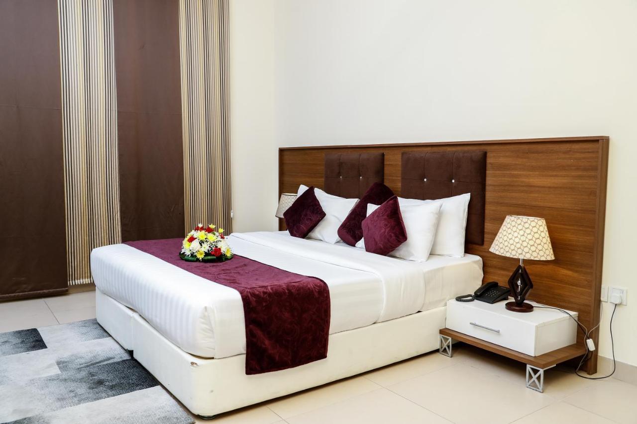 President Heights Aparthotel Manama Ngoại thất bức ảnh