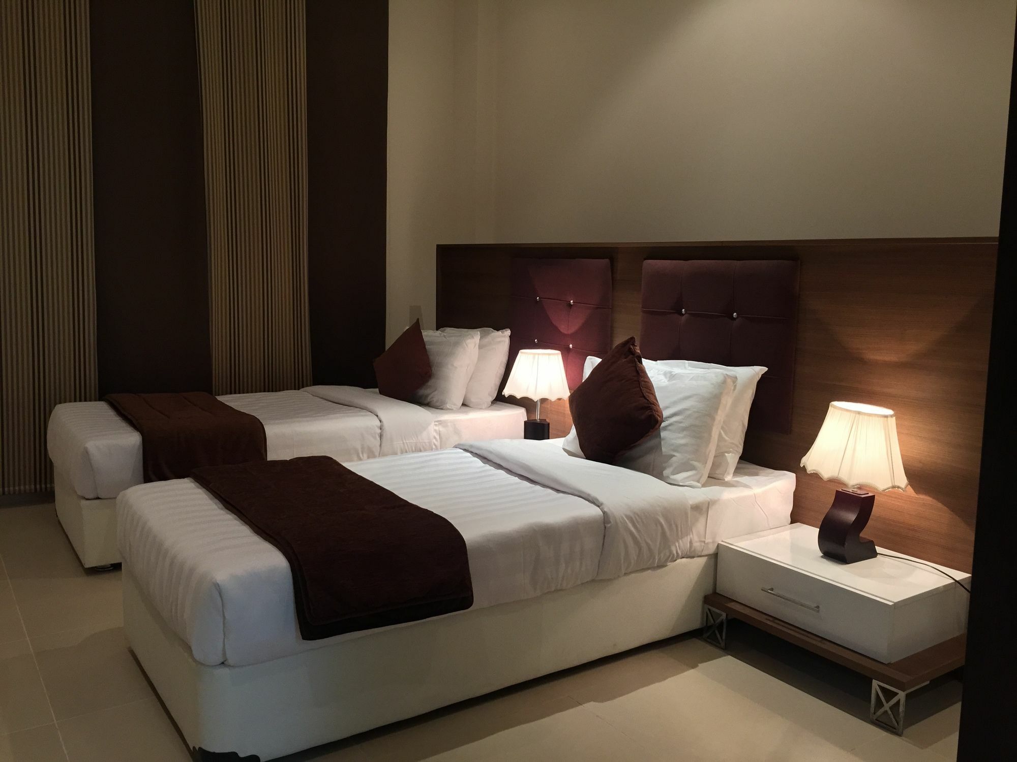 President Heights Aparthotel Manama Ngoại thất bức ảnh